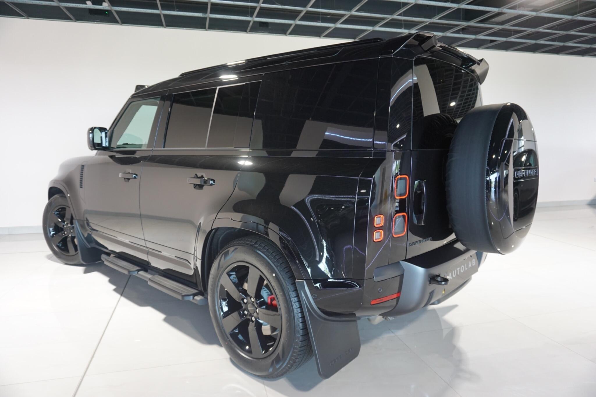 Land Rover Defender 110 3.0 D350 MHEV X-Dynamic HSE Hard Top SUV 5dr Diesel Auto 4WD MWB Euro 6 (s/s) (350 ps)